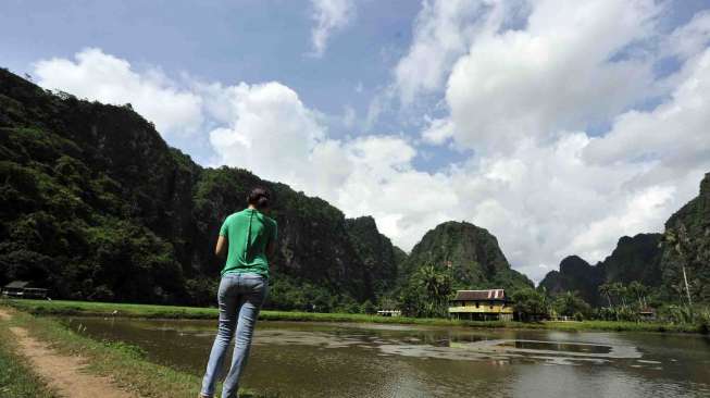 Kampung Rammang-Rammang merupakan salah satu objek wisata di Maros 