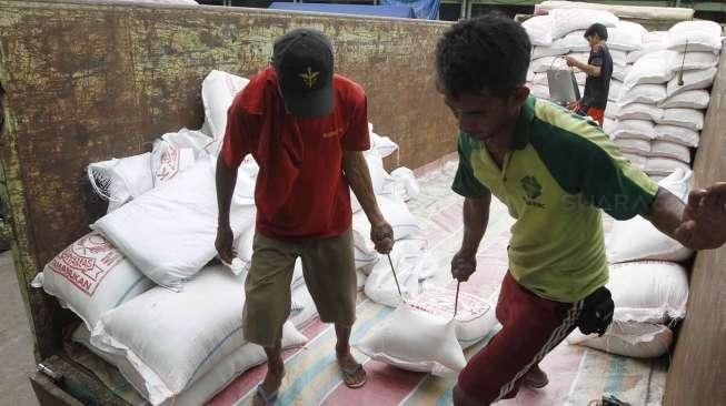 Harga Beras Naik, Pengeluaran Buruh Bertambah 30 Persen