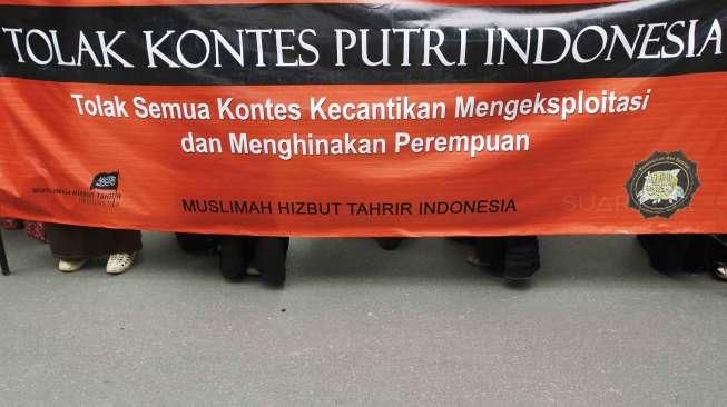 Tolak Kontes Kecantikan