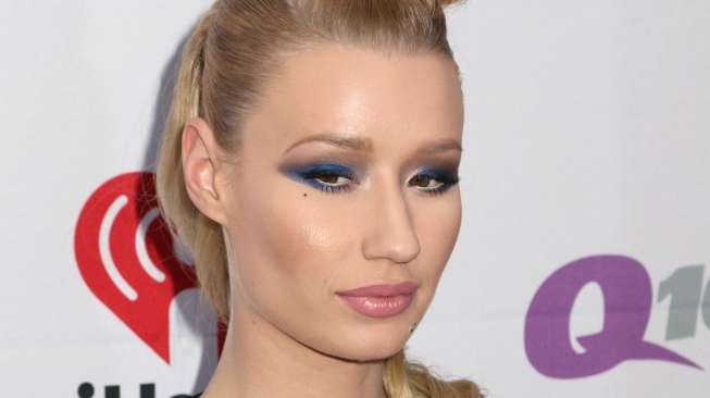 Iggy Azalea Transgender?