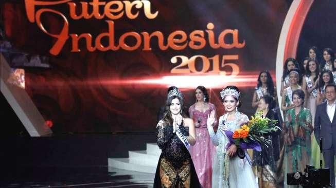 Di Malam Puncak Pemilihan Puteri Indonesia 2015 yang digelar Jumat (20/2), di JCC Jakarta, Anindya Kusuma Putri (Jawa Tengah) akhirnya terpilih menjadi Puteri Indonesia 2015. [Suara.com/Kurniawan Mas'ud]