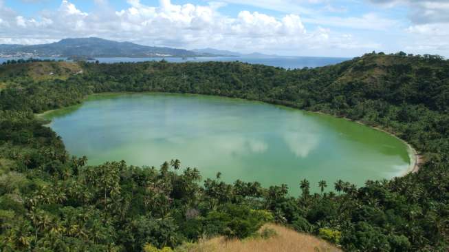 7 Tempat Indah yang Tak Anda Sadari Ada di Bumi