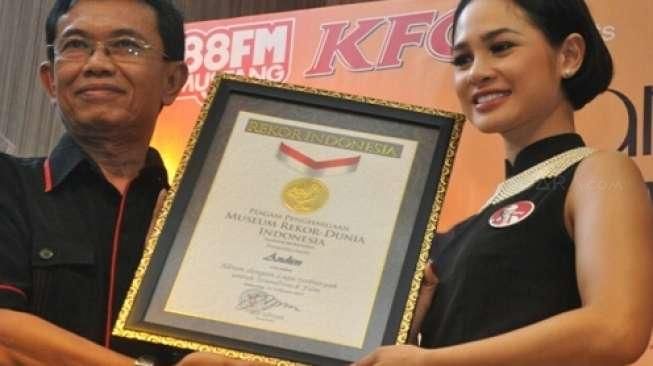 Andien Raih Rekor MURI untuk Album "Le It Be My Way"