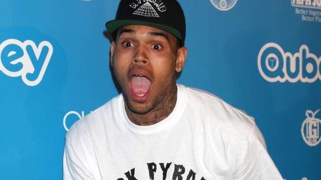 Chris Brown Siap Tuntut Balik Perempuan yang Ngaku Diperkosa