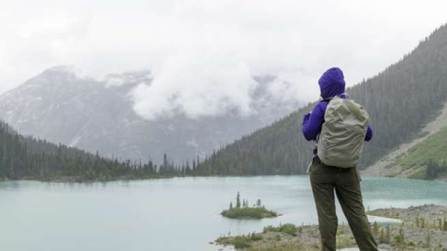 Survei: 60 Persen Perempuan Senang "Travelling" Sendirian