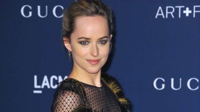 Dakota Johnson Blak-blakan Soal "Fifty Shades of Grey"