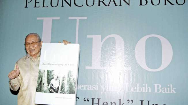 Henk Uno Luncurkan Biografi "Uno: Demi Generasi yang Lebih Baik"