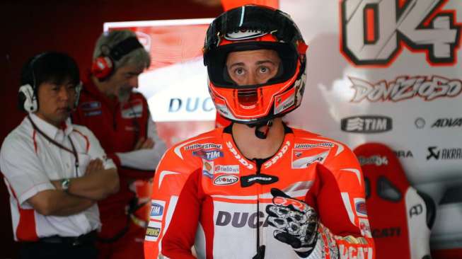 Performa Desmosedici GP15 Puaskan Duo Ducati