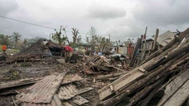 Badai Kai-Tak, Tiga Tewas, Puluhan Warga Filipina Mengungsi