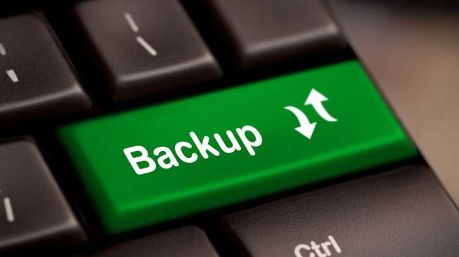 Ilustrasi backup data. [Shutterstock]