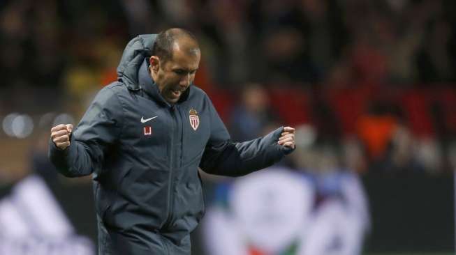 Reaksi pelatih AS Monaco Leonardo Jardim usai timnya berhasil lolos ke babak perempat final (18/3) [Reuters/Jean-Paul Pelissier]