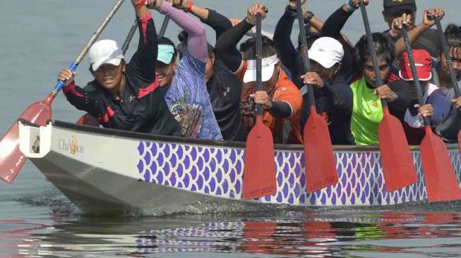 Satlak Prima menargetkan cabang olaharaga Dayung Perahu Naga meraih dua medali emas, empat medali perak dan dua medali perunggu.