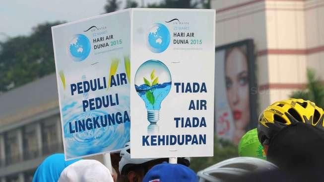 Hari Air Sedunia jatuh pada tanggal 22 Maret 2015. Momen ini dimanfaatkan Kementerian Pekerjaan Umum dan Perumahan Rakyat untuk melakukan kampanye mengenai pentingnya menjaga dan melestarikan sumber air [Suara.com/Oke Atmaja]