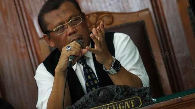 Sidang praperadilan hari ini ditunda lantaran KPK selaku termohon tidak hadir dalam persidangan pembacaan permohonan pemohon. 