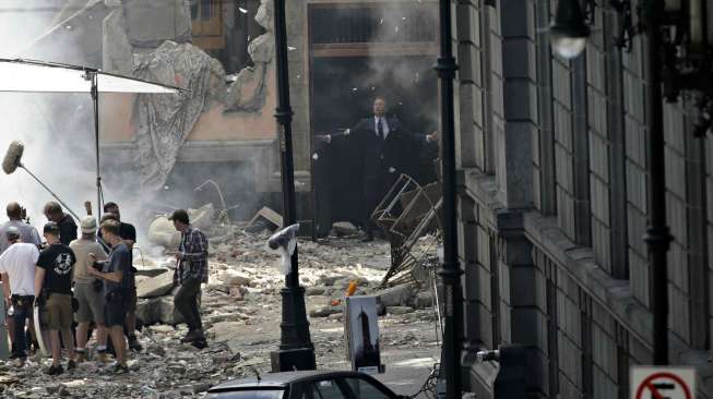 Aktor Inggris Daniel Craig syuting Film Spectre.