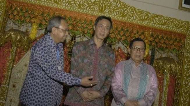 Hanya 'Orang Gila' yang Bisa Membuat Sumatera Barat Maju