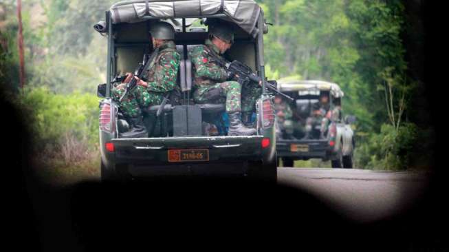 Pemeriksaan identitas warga sipil idilakukan untuk antisipasi keluarnya kelompok sipil bersenjata dari pedalaman Nisam Antara.