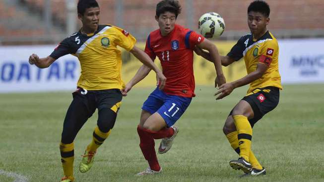 Korea Selatan menang telak atas Brunei Darussalam dengan skor 5-0.