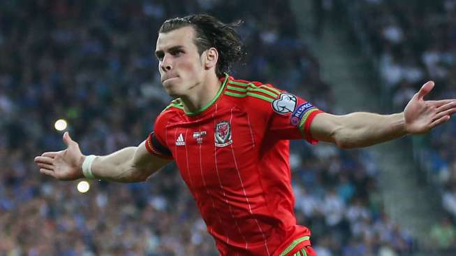 Winger Wales Gareth Bale merayakan golnya ke gawang Israel di Haifa International Stadium. Reuters / Matthew Childs Livepic