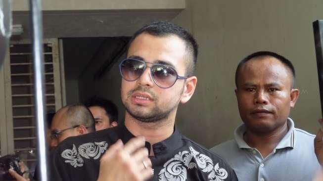 Raffi Terpukul Kehilagan Olga