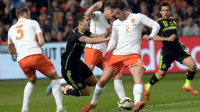 Spanyol gagal membalas dendam [Reuters/Toussaint Kluiters]