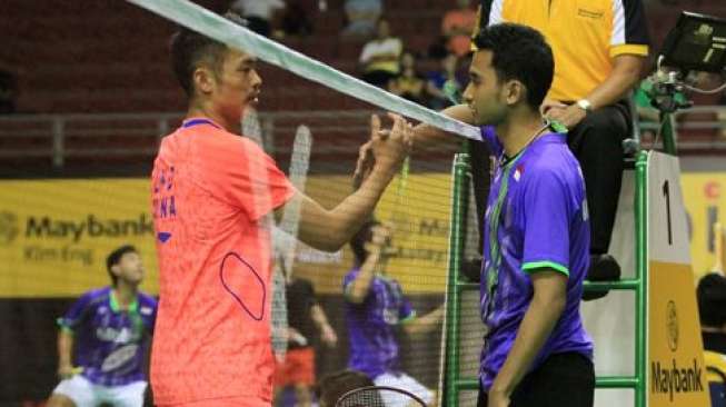 Cedera, Tommy Tak Lanjutkan Laga Lawan Lin Dan