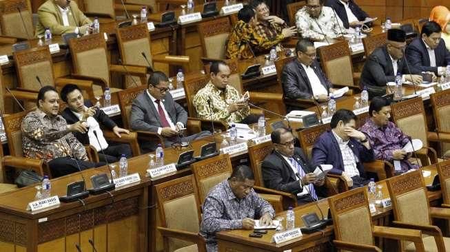 Kebiasaan "Bolos" Anggota DPR, Absensi Akan Dibuat Lebih Detail