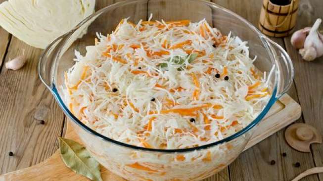 Yuk, Bikin Sendiri Coleslaw