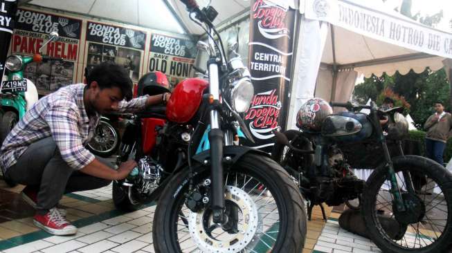 Lebih Mudah Merawat Motor  Lawas Ketimbang yang Baru