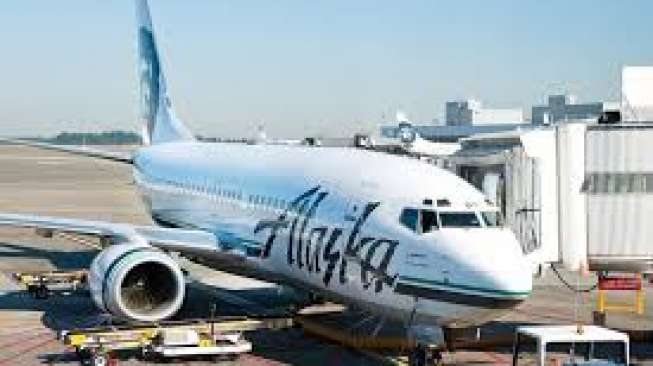 Ada 'Penumpang Gelap', Alaska Airlines Mendarat Darurat