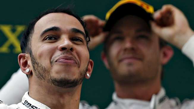 Hamilton Suruh Rosberg Berusaha Lebih Keras