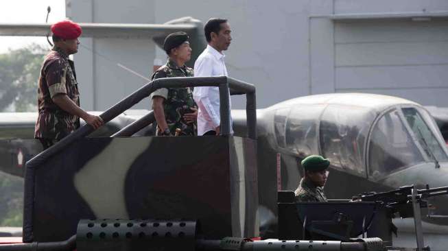 Jokowi Jadi Warga Kehormatan TNI