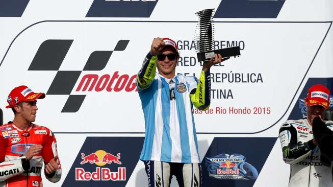 Pebalap asal Italia Valentino Rossi menjuarai MotoGP Argentina 2015, Senin (20/4) WIB.