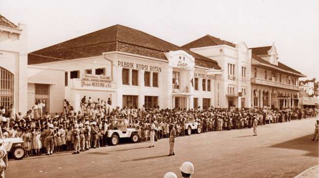 Mengenang KAA 1955