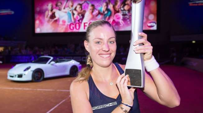 Bekuk Wozniacki, Kerber Juara di Stuttgart