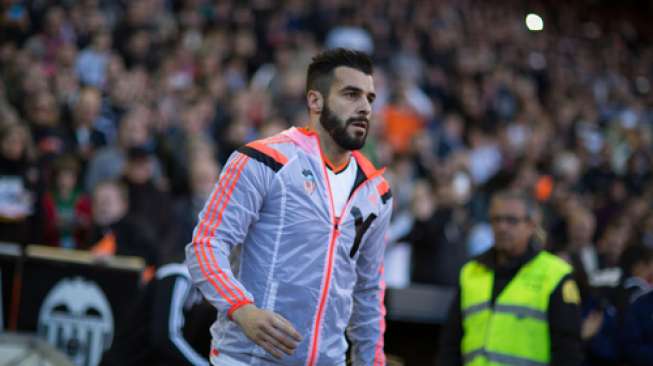 Valencia Permanenkan Kontrak Negredo dari City