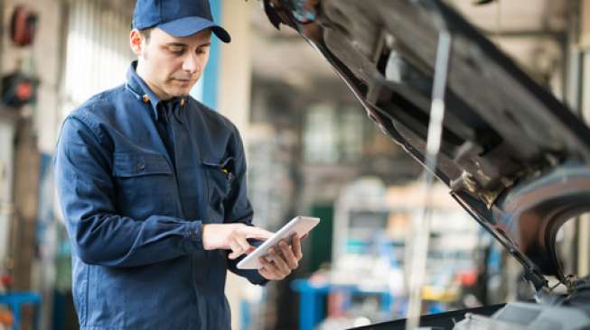 Lima Cairan Mobil yang Harus Selalu Anda Perhatikan