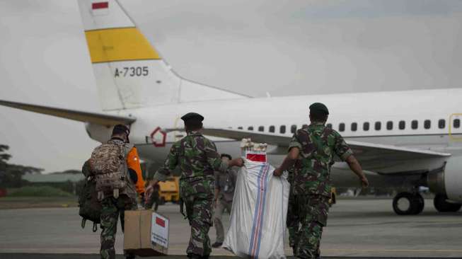 Tim tersebut membawa bantuan pemerintah Indonesia berupa bahan makanan, obat-obatan, tenaga medis dan tenda lapangan.