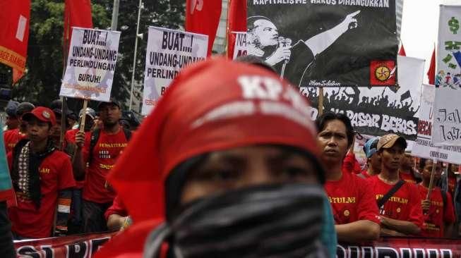 Dampak Rupiah Anjlok, 1.800 Buruh Tangerang Dipecat