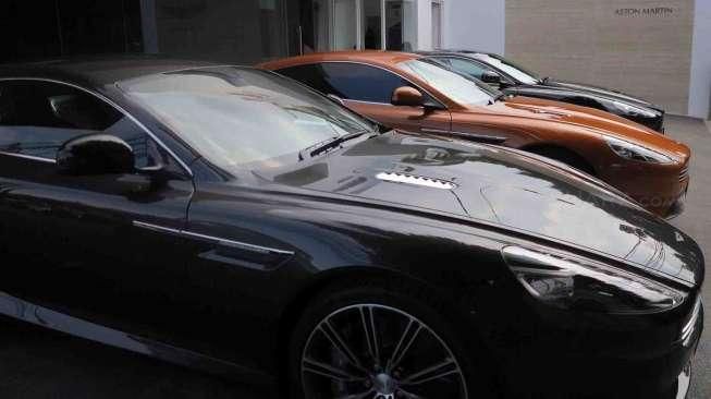 Aston Martin