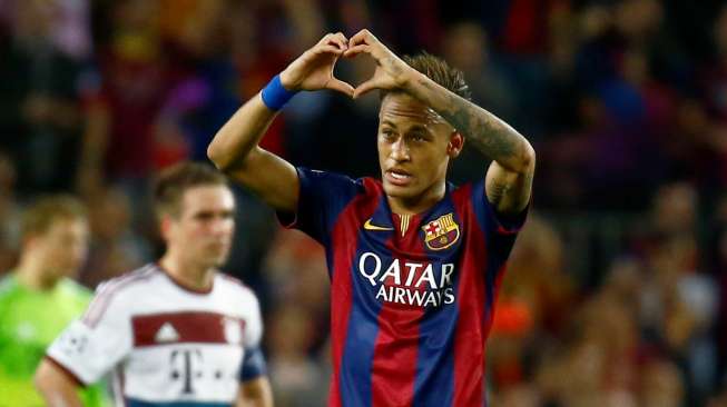 Neymar merayakan golnya ke gawang Bayern Munich setelah membuat Barcelona menang 3-0 di Camp Nou Reuters / Kai Pfaffenbach