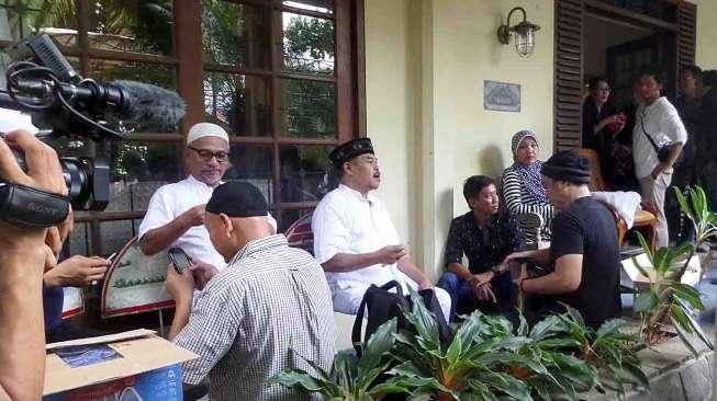 Jenazah Didi Petet Disalatkan