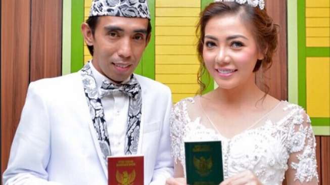  Kata  Bella Sophie soal Foto Mesra Suami  dengan  Perempuan Lain