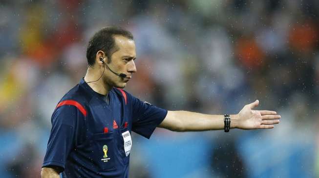 UEFA Tunjuk Cuneyt Cakir Wasit Final Liga Champions