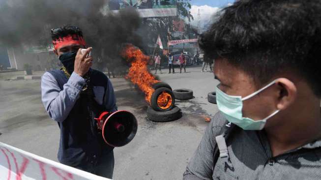 Unjukrasa di Depan Istana Negara Mulai Ricuh