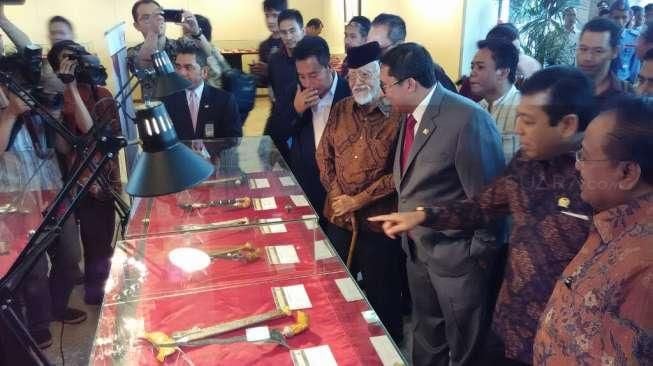 Peringati Harkitnas, DPR Malah Gelar Pameran Keris