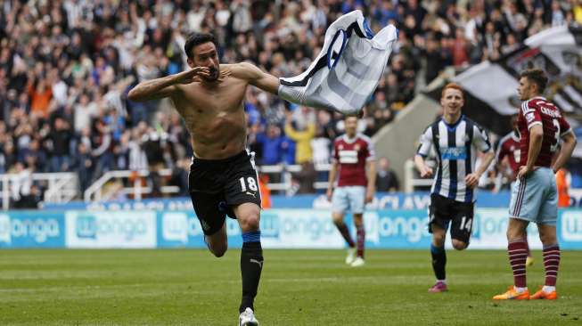 Bekuk West Ham, Newcastle Selamat dari Degradasi