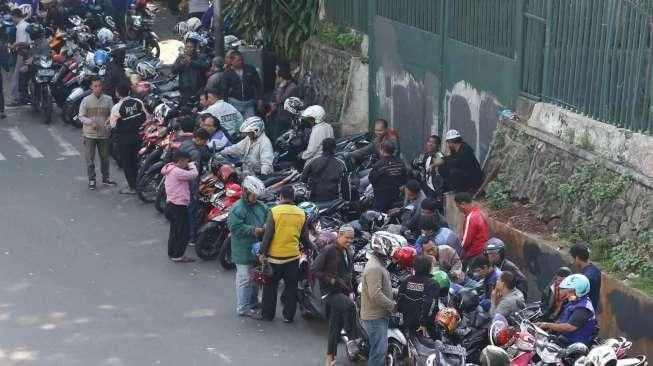 Ojek Stasiun Palmerah