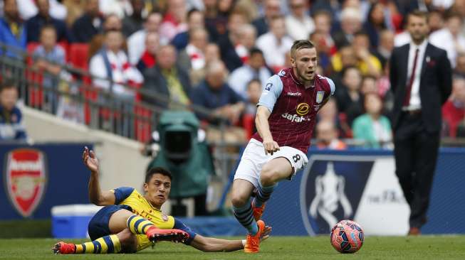 Babak I: Arsenal Ungguli Aston Villa 1-0