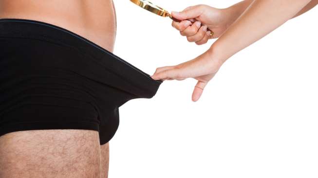 Ilustrasi tanya seksolog: benarkah ukuran telunjuk sama dengan ukuran penis? (Shutterstock).